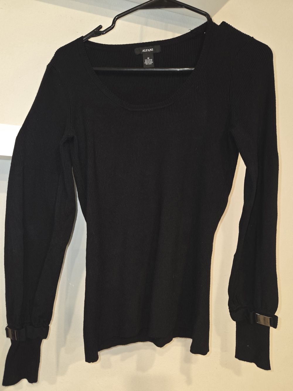 Alfani Black Ribbed Long Sleeve Scoop Neck Top with Cuff Detail